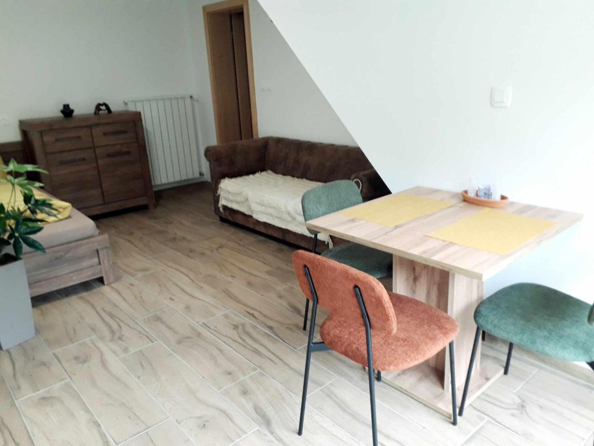 Apartmaji Brloznica Pod Veliko Planino Luče Eksteriør billede